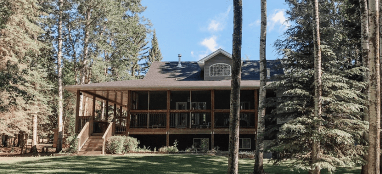 LakeviewCottage 768x350